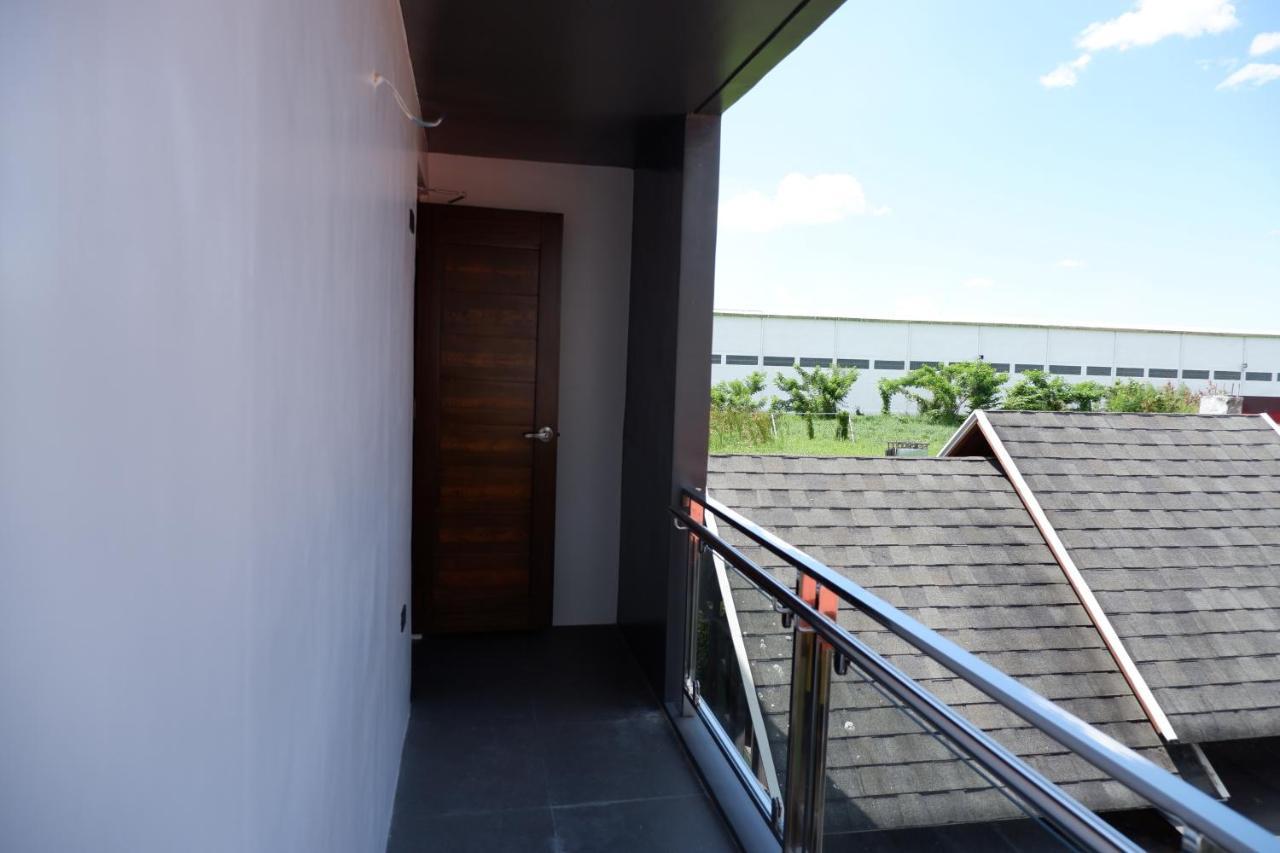 El Vistra Traveller'S Inn Calumpit Exterior photo