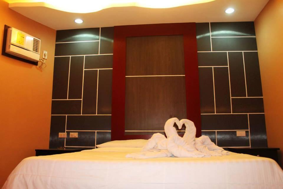 El Vistra Traveller'S Inn Calumpit Exterior photo